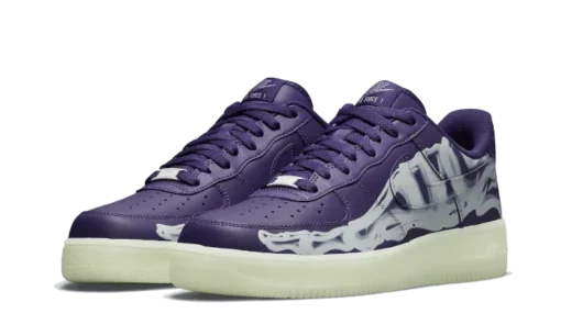 Nike Dunk Low Purple Skeleton Halloween - immagine 2